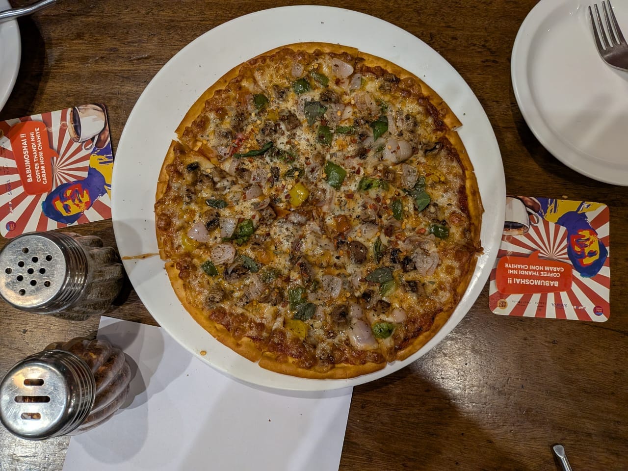 Margharita Pizza, Cafe Delhi Heights, CP, Delhi.