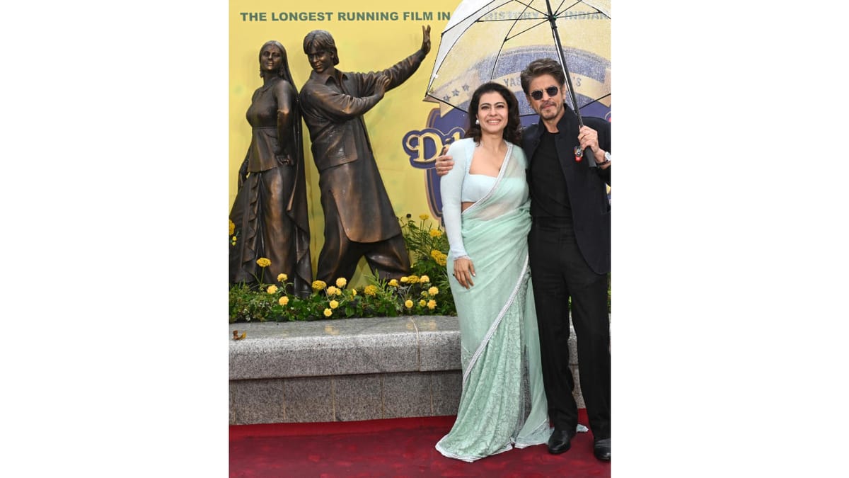 Shah Rukh Khan & Kajol Mark 30 Years of DDLJ With Raj-Simran Statue Unveiling at London's Leicester Square