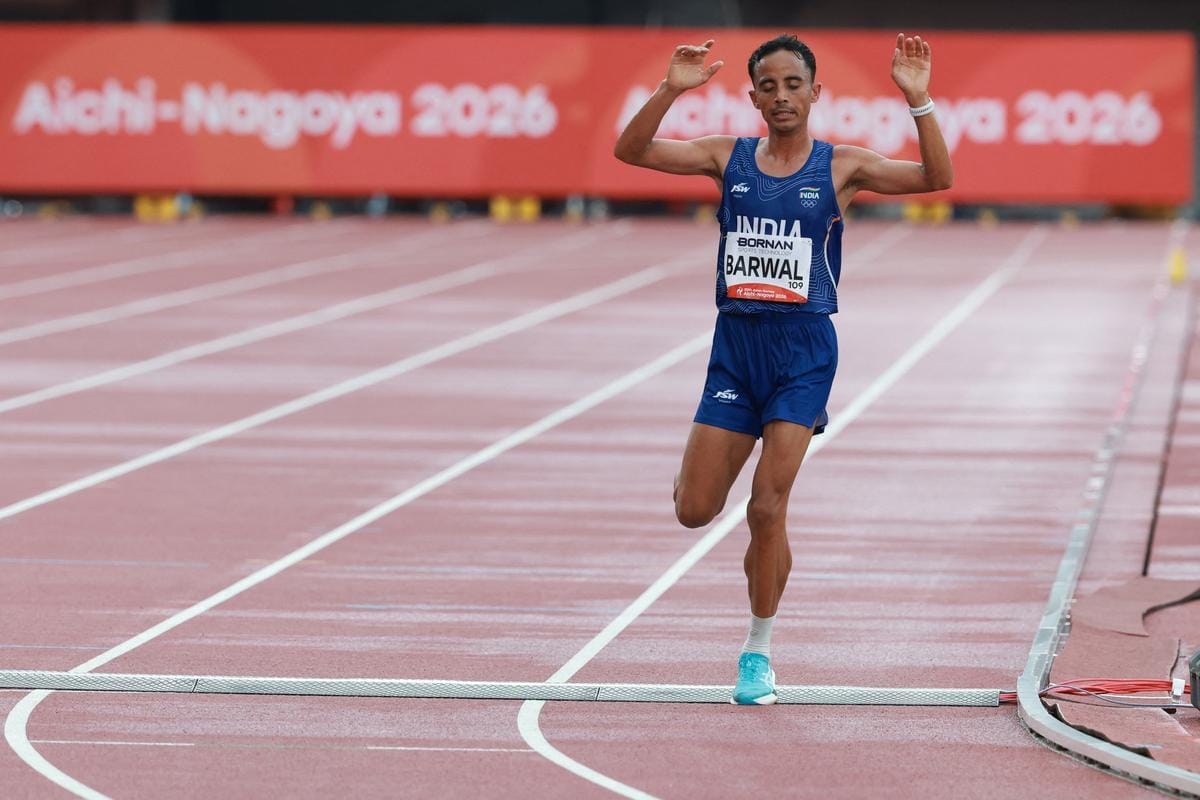 Sawan Barwal Makes History, Wins Silver in Asian Games Marathon
