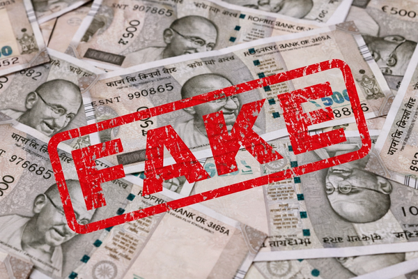 Fake Notes Distribution in Bulandshahr