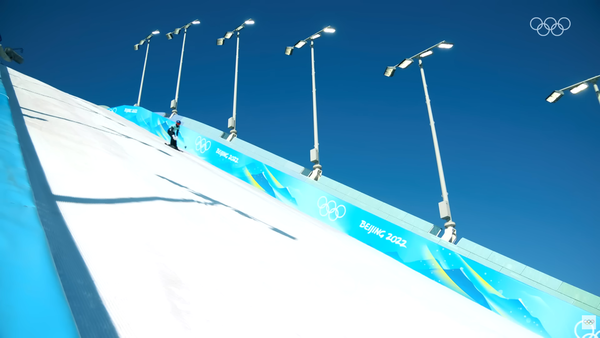 Winter Olympics 2026: Eileen Gu & Zoe Atkin Lead Women's Freestyle Skiing Halfpipe in Italy