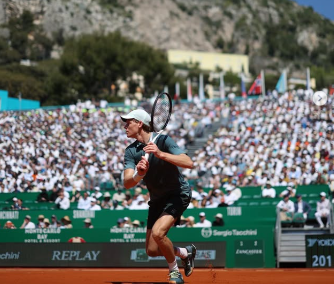 Jannik Sinner advances to quarterfinals in Monte Carlo