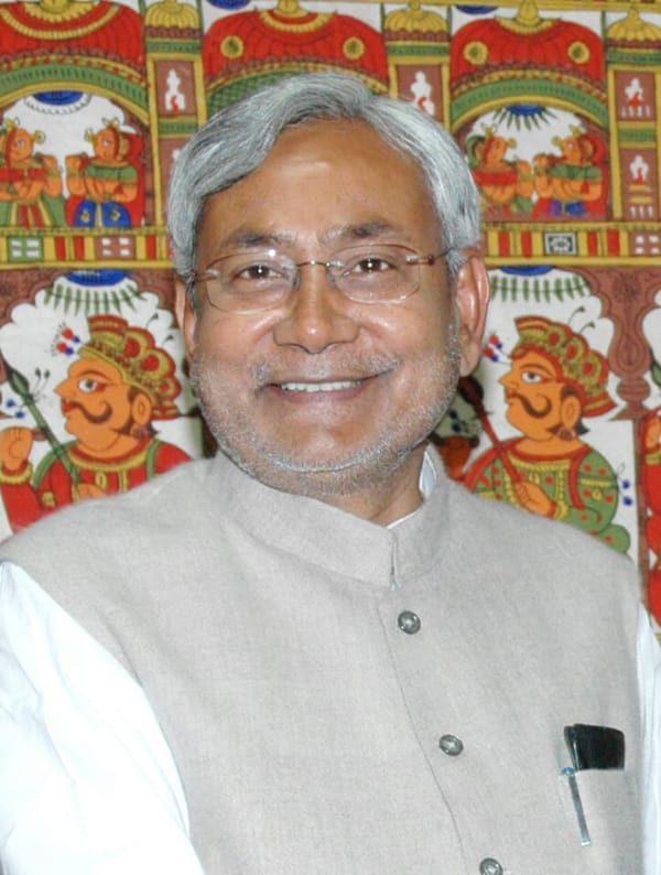 “Sushasan Babu Steps Down: Nitish Kumar Resigns as MLC, Race for Next CM Begins”