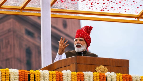 PM Modi issues Naxal warning from Red Fort