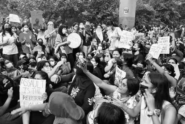 back gate area of Lady Shri Ram College For Women, DU, bustled with slogans of “Azaadi” on the evening of 23rd September